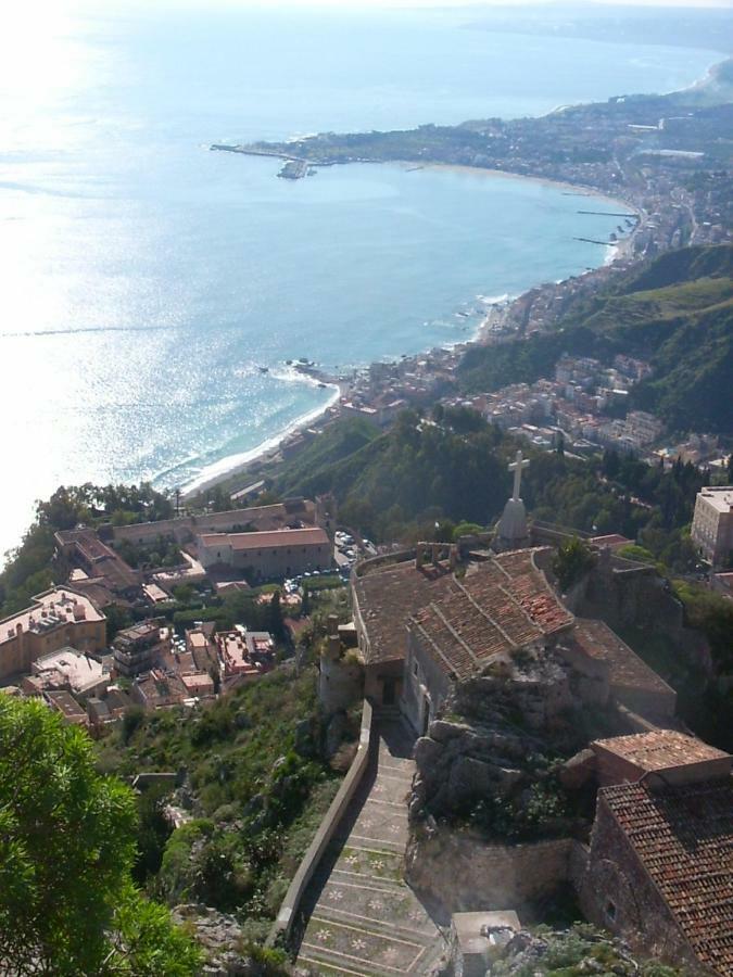 Taormina Castle And Sea View Apartment Luaran gambar